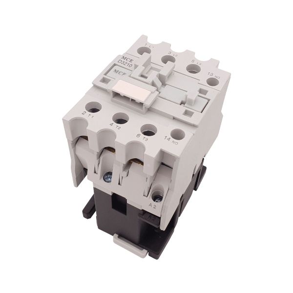 MCE MCE-D3210 32AMP 230V CONTACTOR